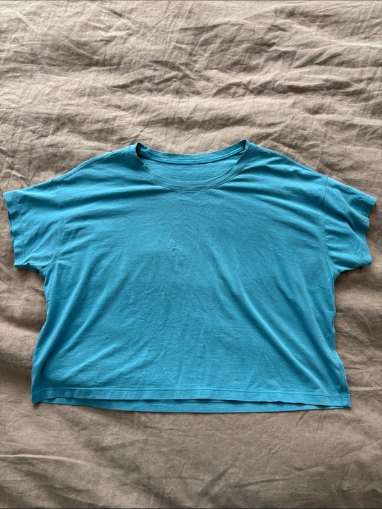 lululemon athletica Tops - lululemon athletica Boxy Short-Sleeve Tee in Turquoise Blue